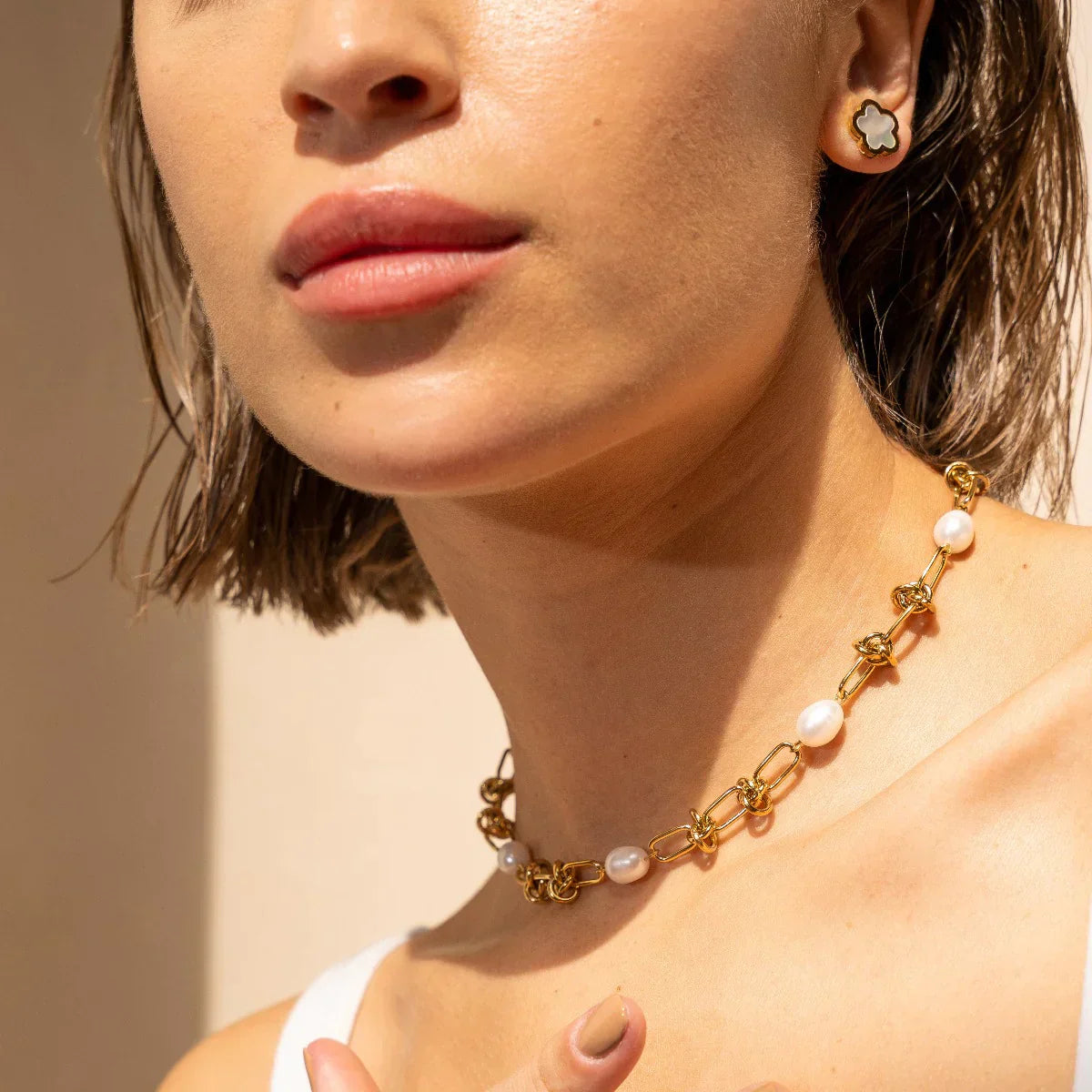 Collar de Nudo y Perla Bañado en Oro de 18k