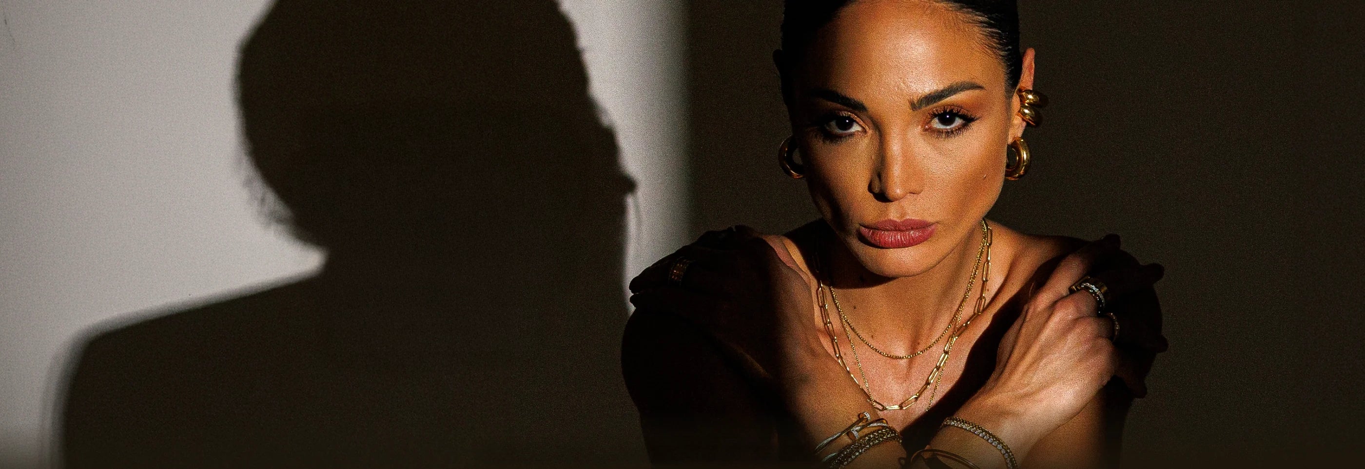 slider image slider_item_QFNMMU