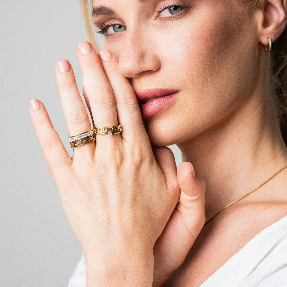 Anillo Mosaico Bañado en Oro de 18k