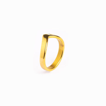 Anillo liso Trinity bañado en oro de 18 quilates
