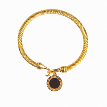 Pulsera con colgante de ónix bañada en oro de 18 quilates