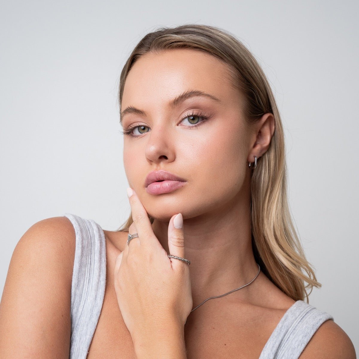 Pendientes de aro cuadrados - Plata