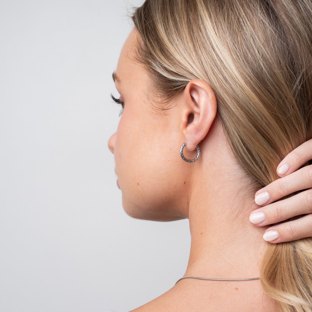 Pendientes de aro texturizados - Plata