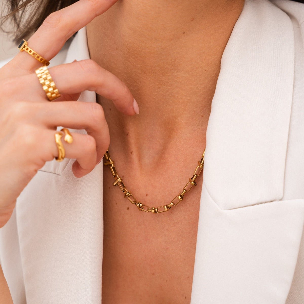 Collar Cairo bañado en oro de 18 quilates