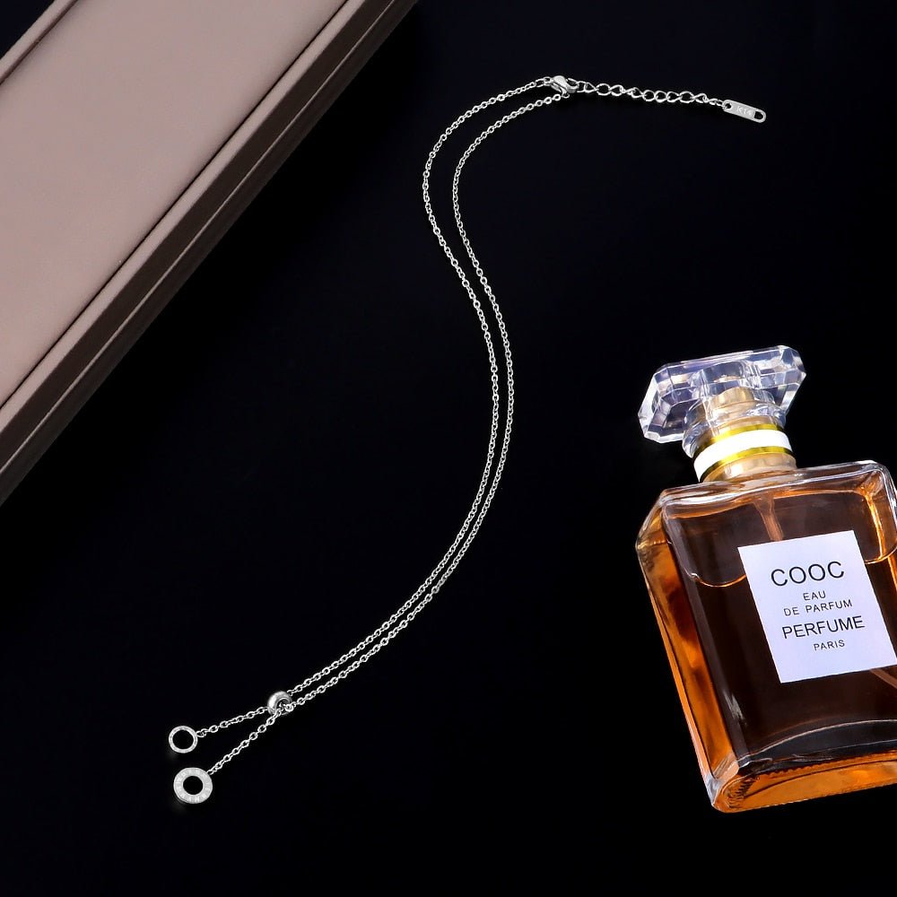 Collar de lazo Athenas bañado en oro de 18 k