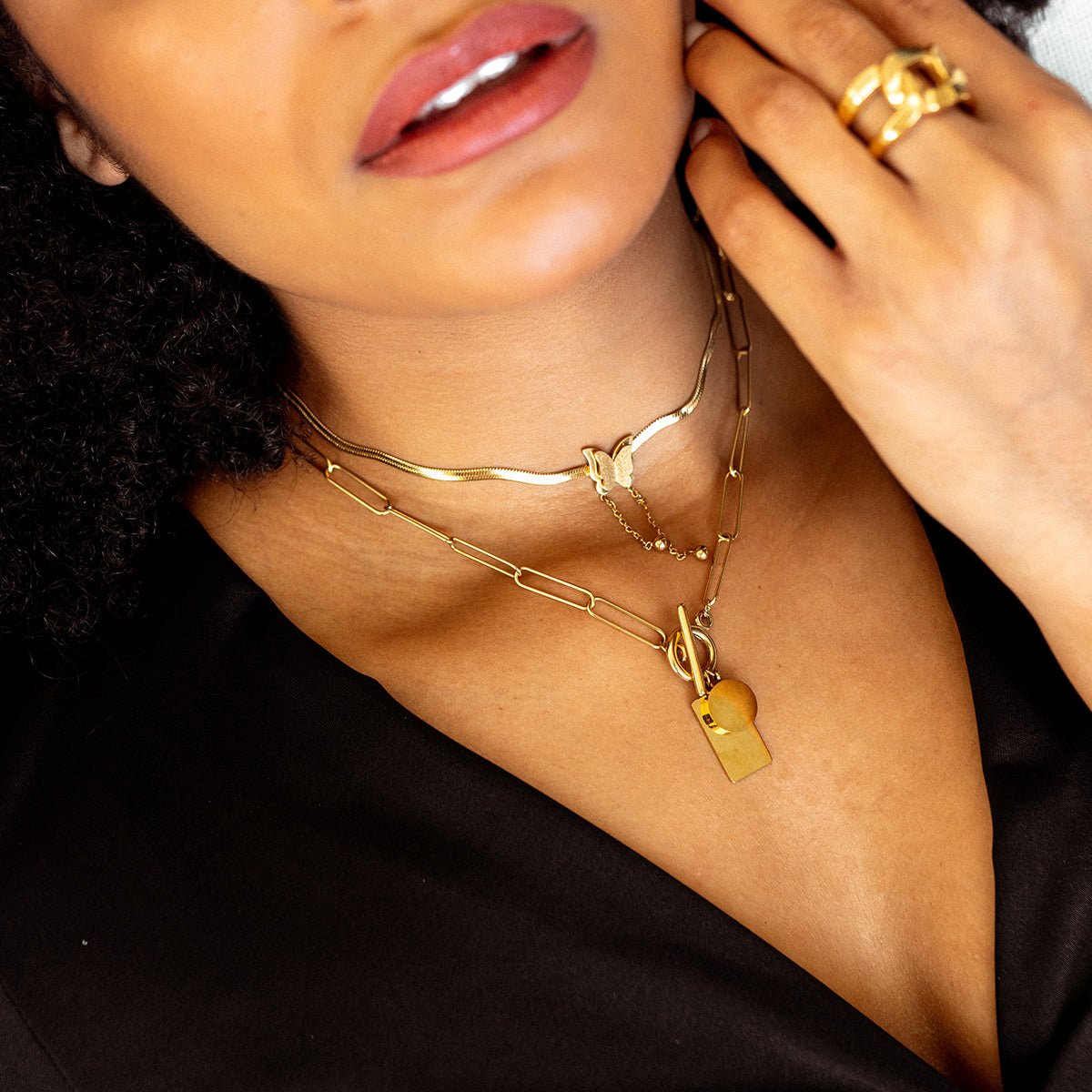 Collar de malla de mariposa, estilo libre, chapado en oro de 18 quilates