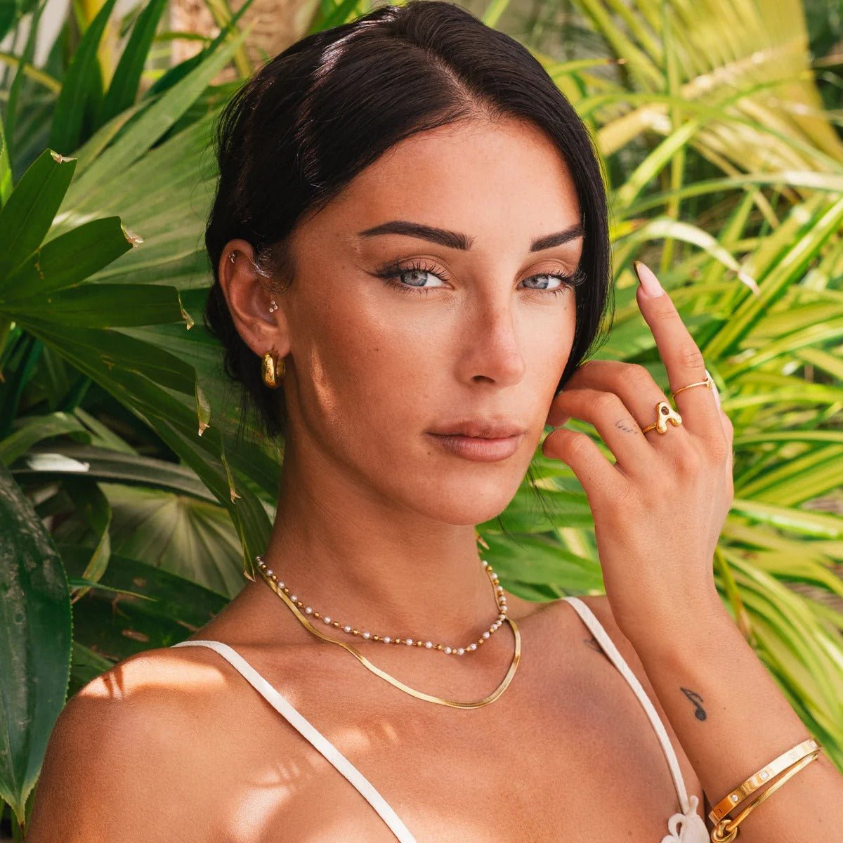 Mezcla de collares de perlas bañados en oro de 18 quilates